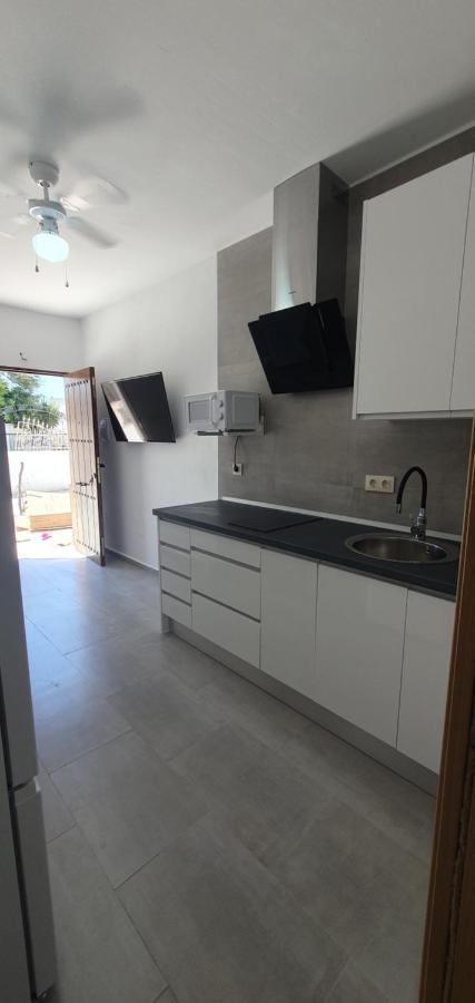 Apartamentos La Palmera Fernan Perez Buitenkant foto