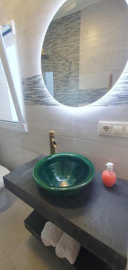 Apartamentos La Palmera Fernan Perez Buitenkant foto