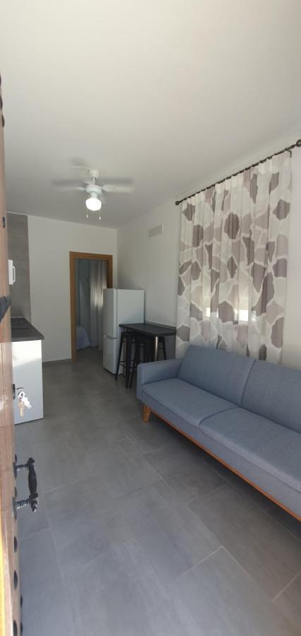 Apartamentos La Palmera Fernan Perez Buitenkant foto