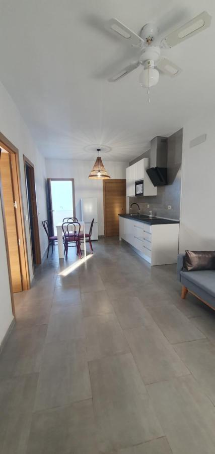 Apartamentos La Palmera Fernan Perez Buitenkant foto