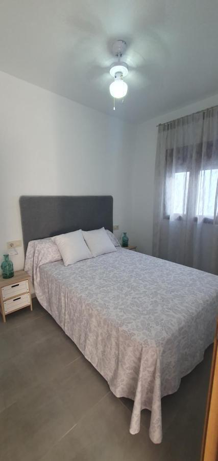 Apartamentos La Palmera Fernan Perez Buitenkant foto
